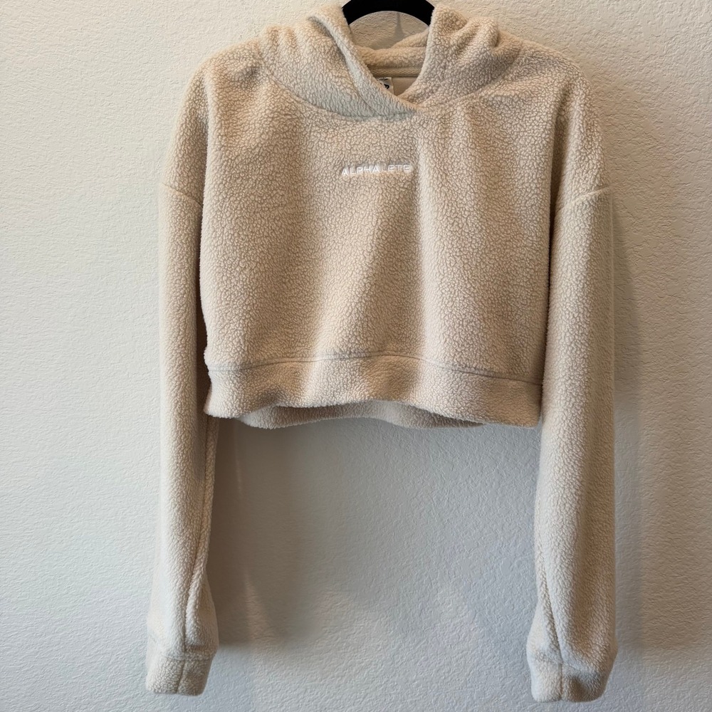 Alphalete Women Cream Sherpa Fleece Cropped Hoodie Medium Teddy Activewear